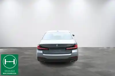 Veículo de Sucata bmw 5 (g30, f90) 530 i xdrive do ano 2022 alimentado b48 b20 b