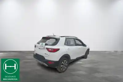 Scrapping Vehicle kia stonic (yb) 1.0 t-gdi of the year 2021 powered g3lc,g3le