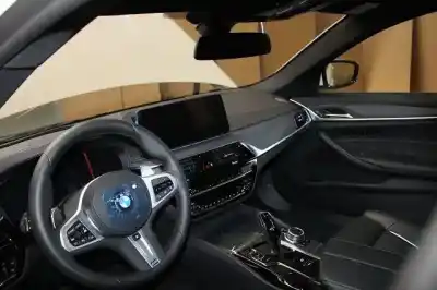 Veículo de Sucata bmw 5 (g30, f90) 530 d xdrive do ano 2022 alimentado b57 d30 a