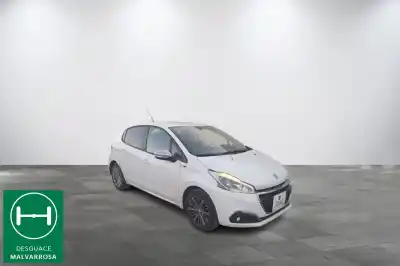 Veículo de Sucata peugeot 208 i (ca_, cc_) 1.2 vti 82 do ano 2016 alimentado hm01