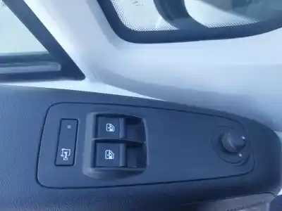 Veicolo di demolizione peugeot                                            boxer furgón                                                                                                                                                                                                                                               2.2 bluehdi 140                                                                                                                                                                                                                                            dell'anno 2025 alimentato 4hb (dw12rud)
