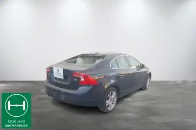 Veicolo di demolizione volvo s60 ii (134) d4 dell'anno 2012 alimentato d 5204 t3