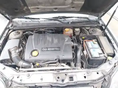 Véhicule à la ferraille opel vectra c (z02) 1.9 cdti (f69) de l'année 2005 alimenté z 19 dt