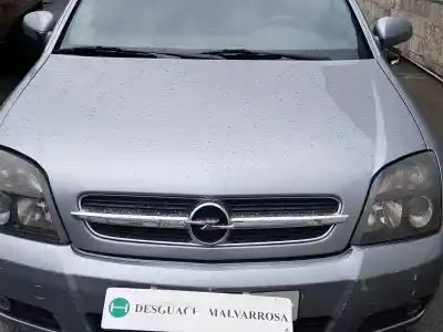 Véhicule à la ferraille opel vectra c (z02) 1.9 cdti (f69) de l'année 2005 alimenté z 19 dt