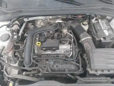 Veículo de Sucata seat leon sportstourer (kl8) 1.0 tsi do ano 2023 alimentado dlaa