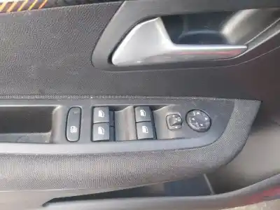 Здавання транспортного засобу peugeot 208 ii (ub_, up_, uw_, uj_) 1.2 puretech 100 року 2021 потужний hn05