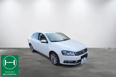 Veicolo di demolizione VW PASSAT B7 (362)  dell'anno 2011 alimentato CFFB