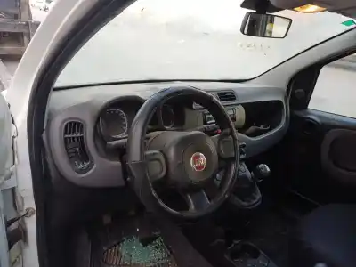 Здавання транспортного засобу fiat panda (312_, 319_) 1.2 (312pxa1a) року 2015 потужний 169 a4.000