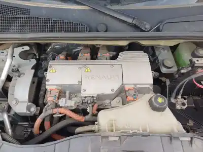 Здавання транспортного засобу renault kangoo express (fw0/1_) z.e. (fw0z, fw1z) року 2014 потужний 5am 400