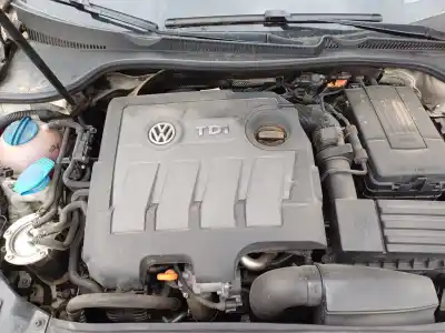 Veículo de Sucata volkswagen golf vi (5k1) 1.6 tdi do ano 2010 alimentado cayc