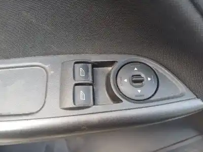 Veicolo di demolizione ford focus iii 1.0 ecoboost dell'anno 2018 alimentato m1dd