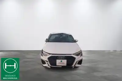 Veículo de Sucata audi a3 sportback (8ya) 35 tdi do ano 2020 alimentado dsrb,dtsa,dtsb,dxpa