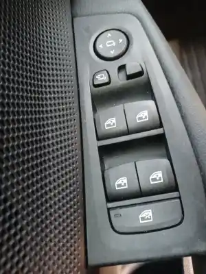 Veículo de Sucata bmw 2 gran coupe (f44) 216 d do ano 2023 alimentado b37 c15 a