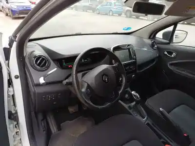 Veículo de Sucata renault zoe (bfm_) zoe (bfmc, bfmd) do ano 2020 alimentado 5aq 605