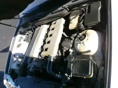 Veicolo di demolizione bmw serie 3 berlina (e36) 325tds dell'anno 1995 alimentato 25-6t-1