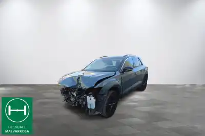 Veicolo di demolizione volkswagen t-roc (a11, d11) 1.5 tsi dell'anno 2024 alimentato dxdb