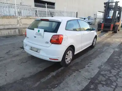 Véhicule à la ferraille volkswagen polo v (6r1, 6c1) 1.4 tdi de l'année 2015 alimenté cusa