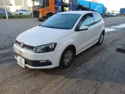 Véhicule à la ferraille volkswagen polo v (6r1, 6c1) 1.4 tdi de l'année 2015 alimenté cusa