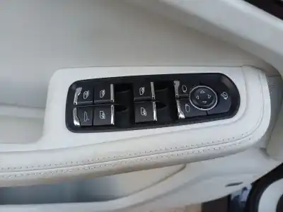 Scrapping Vehicle porsche macan (95b) 3.0 s diesel of the year 2016 powered mct.ba