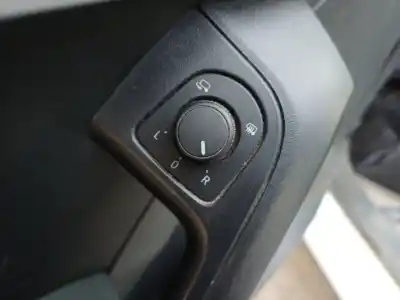 Veicolo di demolizione seat ateca (kh7, khp) 2.0 tdi dell'anno 2023 alimentato dttc