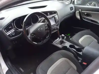 Scrapping Vehicle kia cee´´d 1.4 crdi cat of the year 2017 powered d4fc