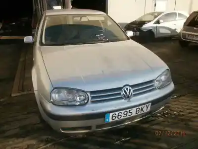 Hurda Aracı VOLKSWAGEN GOLF IV BERLINA (1J1) Conceptline Yılın 2001 güçlü AZD