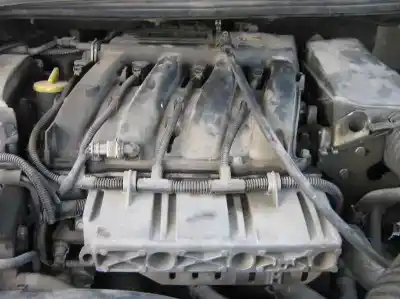 Scrapping Vehicle renault scenic (ja..) 1.4 16v authentique of the year 2000 powered k4jc7