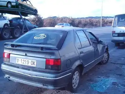 Veicolo di demolizione RENAULT 19 (B/C/L53) * dell'anno 1990 alimentato F8Q