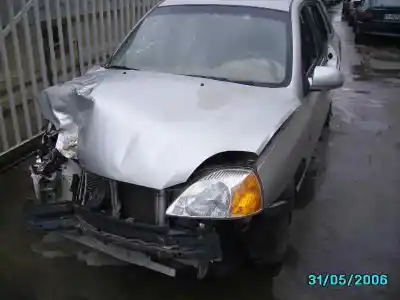 Scrapping Vehicle KIA RIO RS Berlina of the year 2003 powered A3E