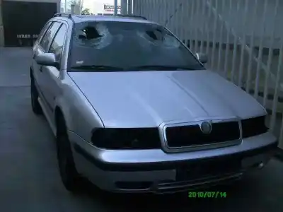 Scrapping Vehicle SKODA OCTAVIA I COMBI (1U5) 1.9 TDI of the year 2002 powered AHF