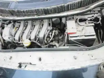 Veículo de Sucata renault scenic ii grand dynamique do ano 2006 alimentado k4m9766