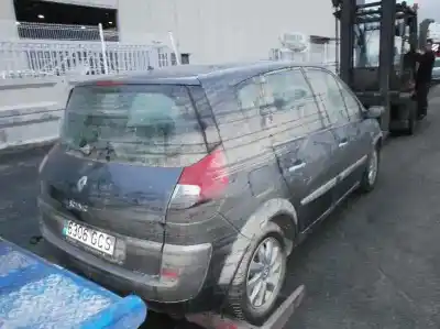 Veículo de Sucata renault scenic ii grand dynamique do ano 2006 alimentado k4m9766