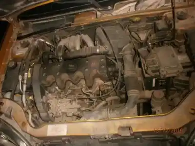 Veículo de Sucata citroen saxo 1.5 diesel do ano 2001 alimentado vjx