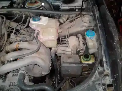 Sloopvoertuig audi a4 avant (b5) * van het jaar 1995 aangedreven d0hc