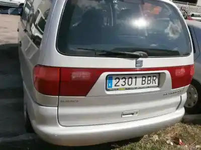 Veículo de Sucata seat alhambra (7v8) se do ano 2000 alimentado afn