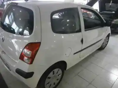 Veicolo di demolizione renault twingo authentique dell'anno 2007 alimentato d4f772