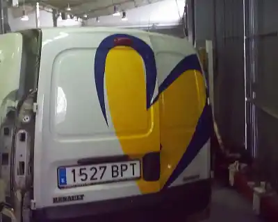 Здавання транспортного засобу renault kangoo (f/kc0) rapid року 2001 потужний f8q p6