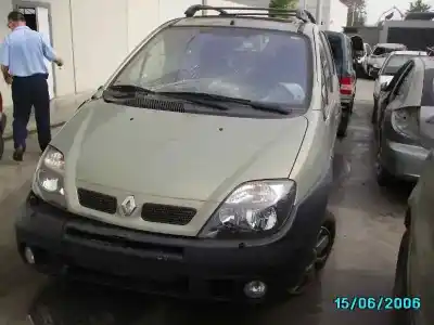 Утилизация автомобиля RENAULT SCENIC RX4 (JA0) 1.9 dCi Salomon года 2002 питание F9Q