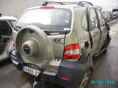 Scrapping Vehicle renault scenic rx4 (ja0) 1.9 dci salomon of the year 2002 powered f9q