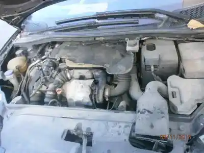 Здавання транспортного засобу citroen c4 berlina collection року 2006 потужний 9hy