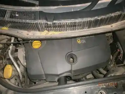 Sloopvoertuig renault scenic ii confort authentique van het jaar 2003 aangedreven k9k d7