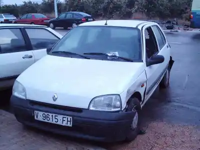 Scrapping Vehicle RENAULT CLIO I FASE I+II (B/C57) 1.2 Alize of the year 1996 powered D7F