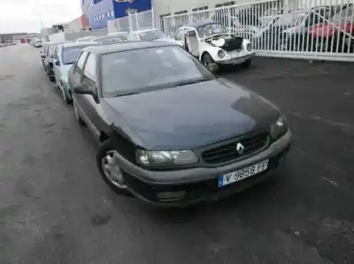 Véhicule à la ferraille RENAULT SAFRANE (B54) 2.2 Turbodiesel de l'année 1997 alimenté G8T740