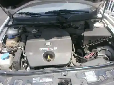 Vehicul casat seat toledo (1m2) signo al anului 1999 alimentat ahf