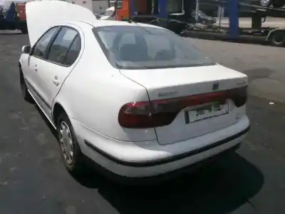 Vehicul casat seat toledo (1m2) signo al anului 1999 alimentat ahf