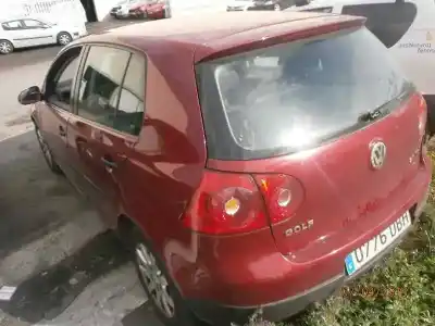 Veículo de Sucata volkswagen golf v berlina (1k1) highline do ano 2003 alimentado bkd