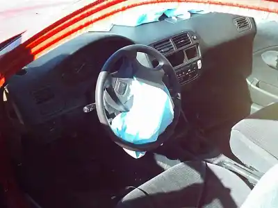 Veículo de Sucata honda civic coupe (ej6/8) 1.6 sr (ej8) do ano 1997 alimentado 016y8