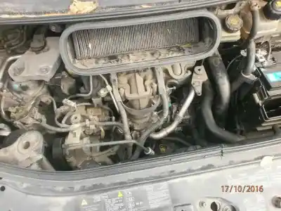 Scrapping Vehicle renault espace iv (jk0) grand espace dynamique of the year 2004 powered g9t j7