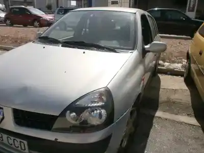 Утилизация автомобиля RENAULT CLIO II FASE II (B/CB0) Authentique года 2002 питание K9K700