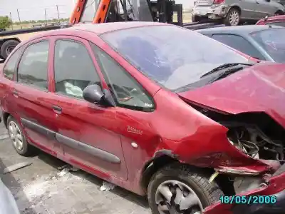 Veículo de Sucata citroen xsara picasso (n68) 2.0 hdi do ano 2000 alimentado rhy